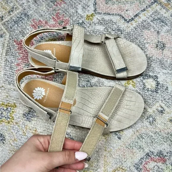 Yellow Box Weston Beige Adjustable Sandals Size 6 - Picture 8 of 11